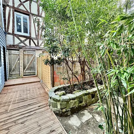 Piscine, Sauna&balnéo Au Cœur De Appartement Rouen